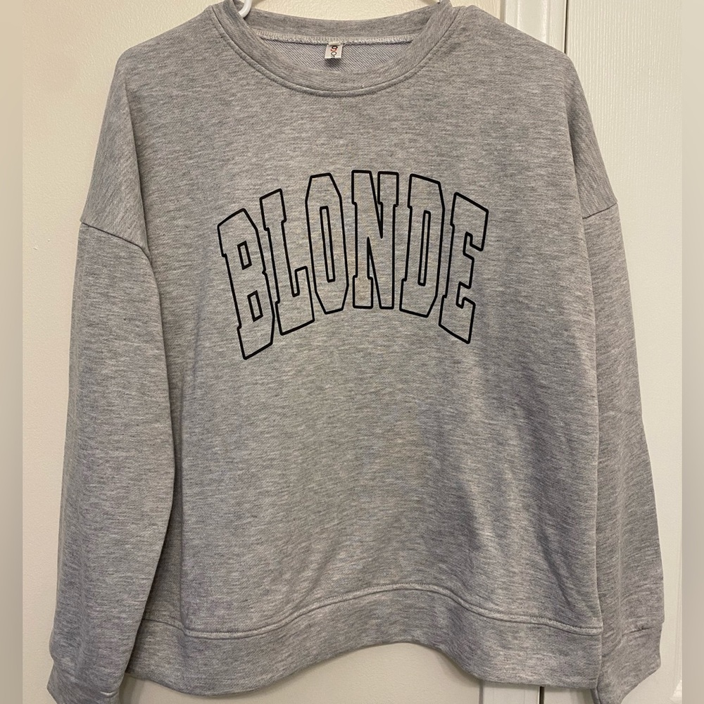 Lightweight Crewneck